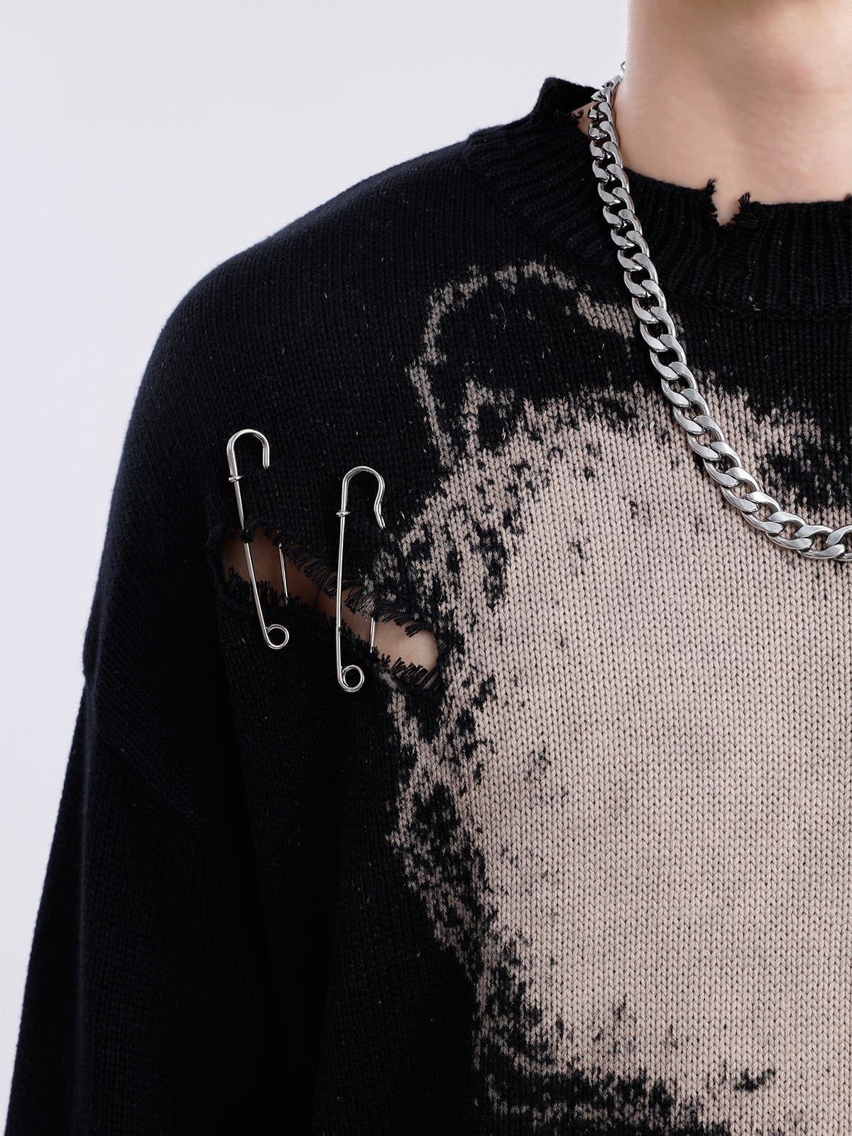 Fvshya Paperclip Broken Design Knit Sweater