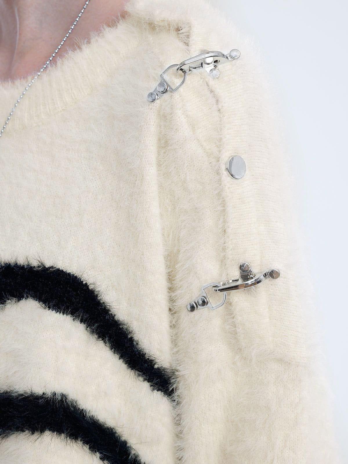 Fvshya Metal Buckle Spider Jacquard Sweater